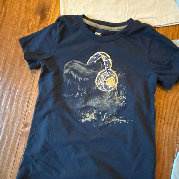 Boys size 6/7 graphic t shirt bundle Mario Cart Dinosaur - Picture 5 of 11